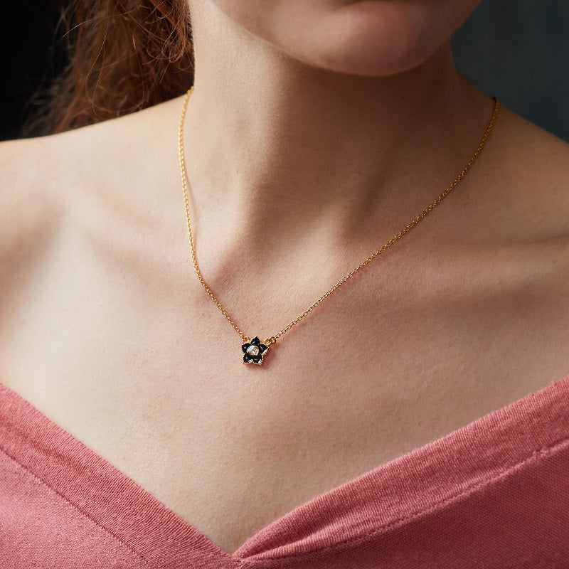 Dark Flower Necklace