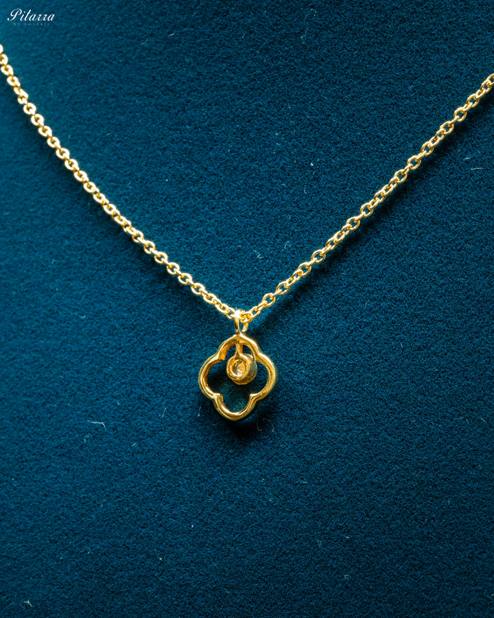 Gold Plated Silver Clover Pendant
